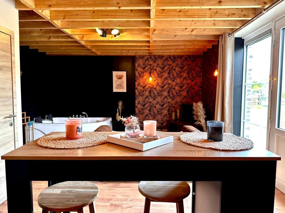 Hour House - Esc'Appart Houyet Екстер'єр фото