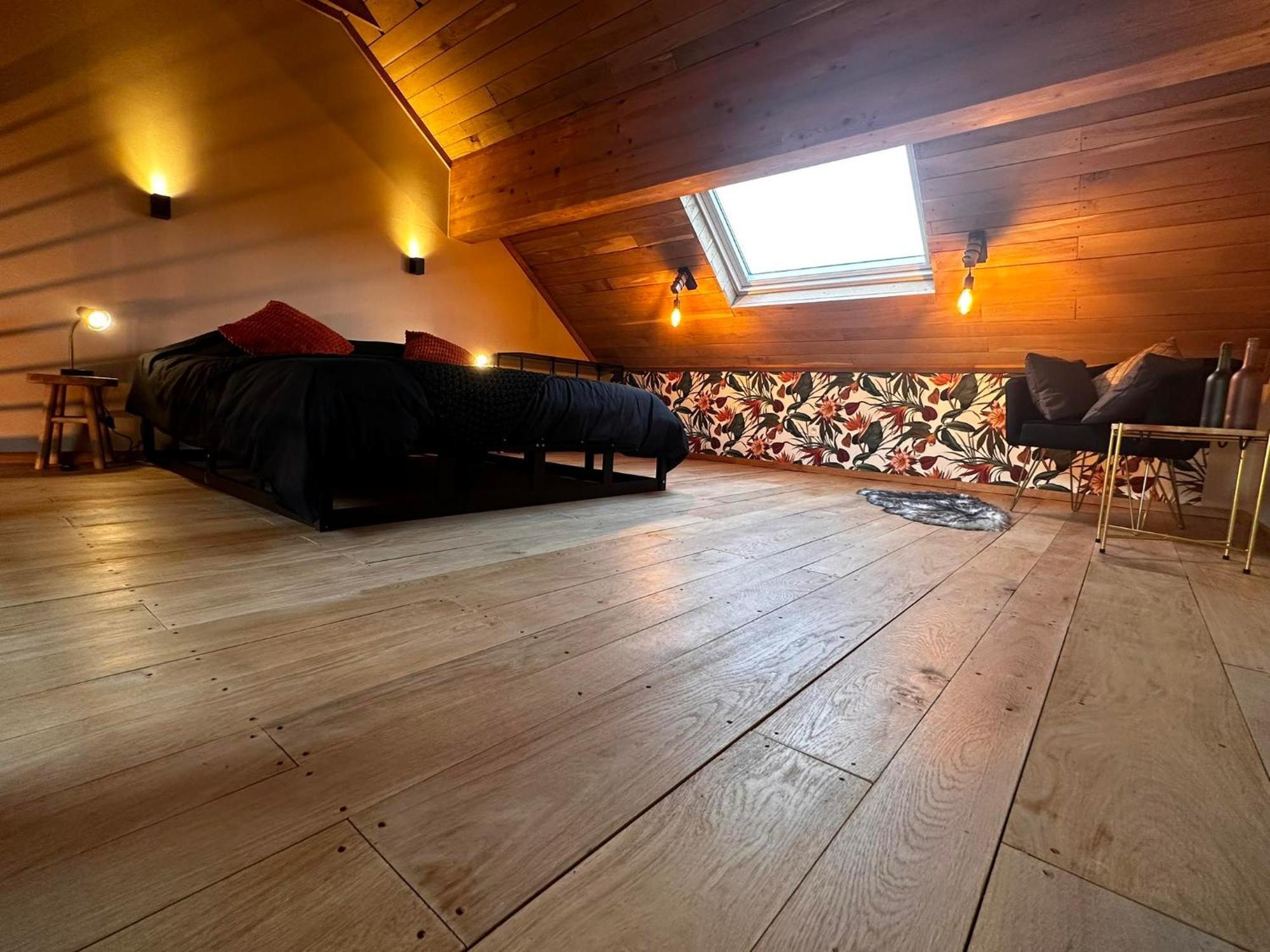 Hour House - Esc'Appart Houyet Екстер'єр фото